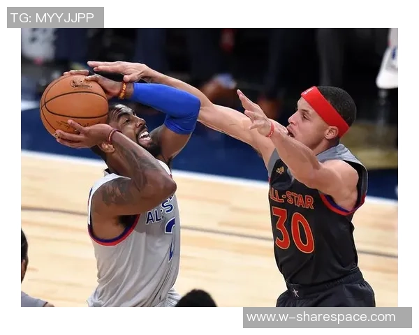 当今足坛哪些明星球员实力超群值得关注与追捧